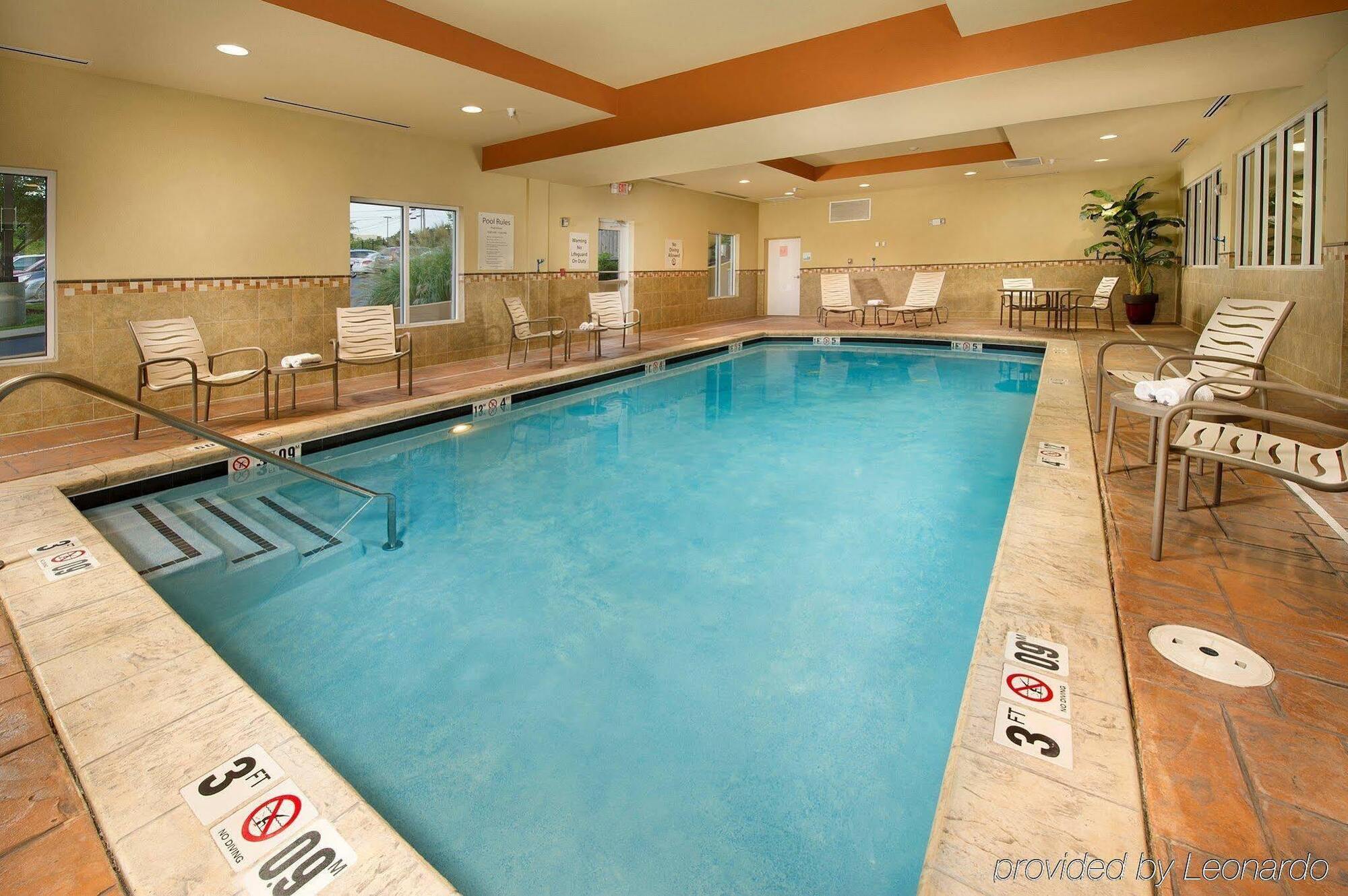 Holiday Inn Express Hotel & Suites Chattanooga Downtown By Ihg Ngoại thất bức ảnh